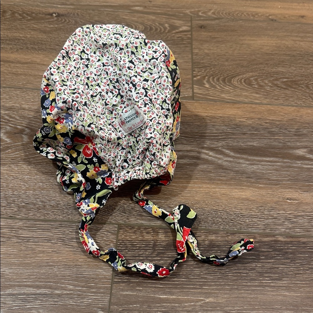 Floral Scrub Cap‎ - Picture 3 of 3
